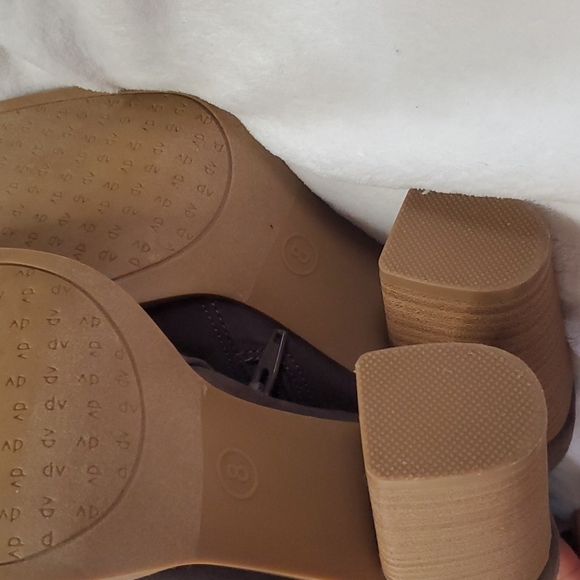 Dark Gray Heeled Boot Barely Worn - Picture 3 of 4